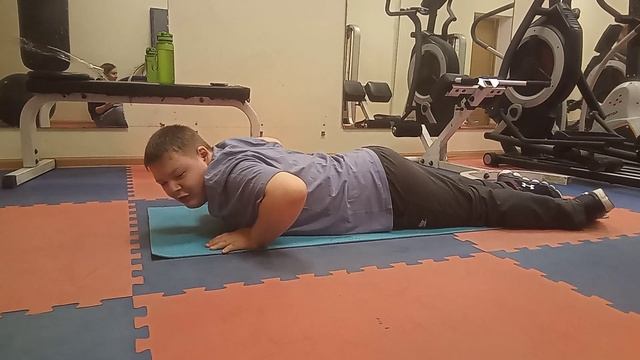 как правильно надо отжиматься без колени смотреть онлайн