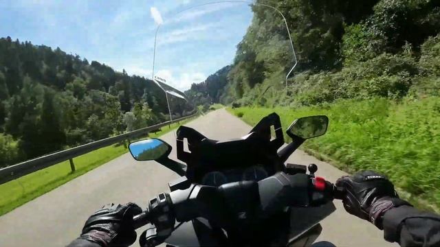 Honda Forza 350-2023 Tour #2 смотреть онлайн