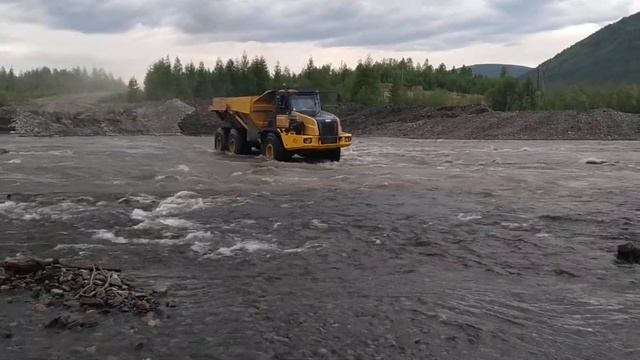 Витим.попытка переехать чепок. смотреть онлайн
