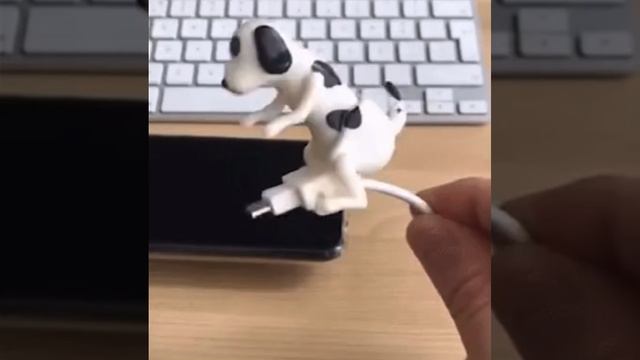 Необычный кабель для зарядки телефона смотреть онлайн