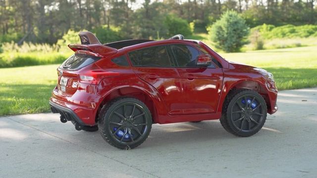 SUPERtrax® Licensed Ford® Focus RS смотреть онлайн