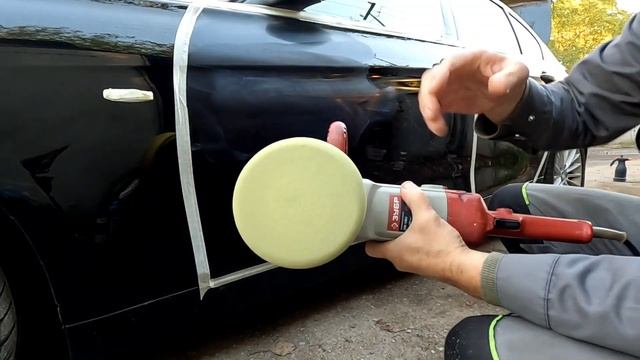 Нанесение жидкого стекла(керамика)на автомобиль но сначала полировка,проверка гидрофобного покрытия смотреть онлайн