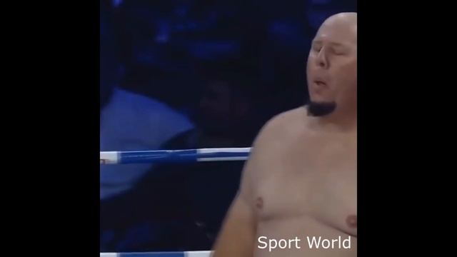 Монстры. Самые большие бойцы ММА