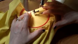 Как выполнить вышивку на простой швейной машинке