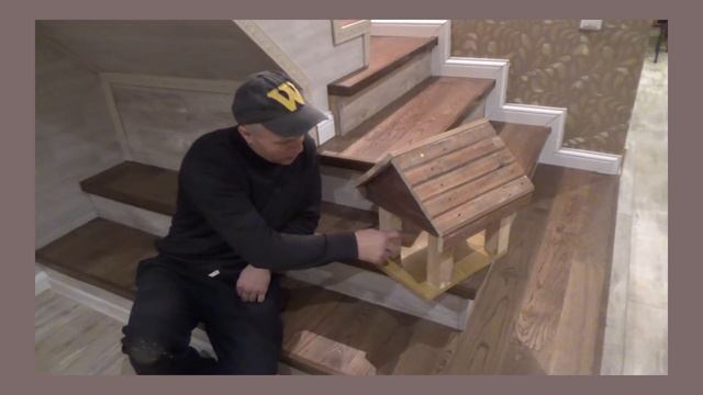 САДОВЫЕ ПОДЕЛКИ своими руками. КРАСИВАЯ КОРМУШКА для птиц - как ДЕКОР САДА.