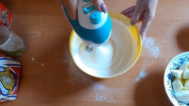 ПИРОГ ШАРЛОТКА-ПАЛЬЧИКИ ОБЛИЖЕШЬ