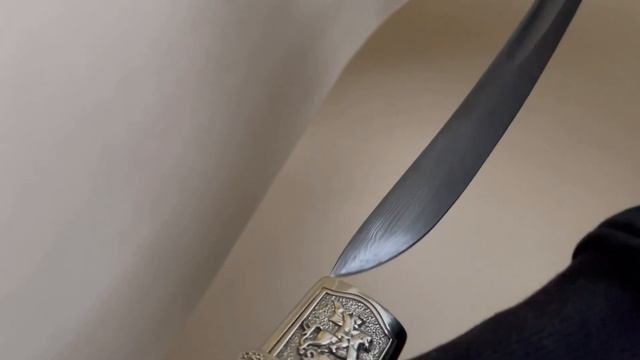 Казачья шашка: сталь дамаск; рукоять рог лося смотреть онлайн