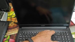 Acer n19h1 как войти в Бут меню для загрузки с USB флешки