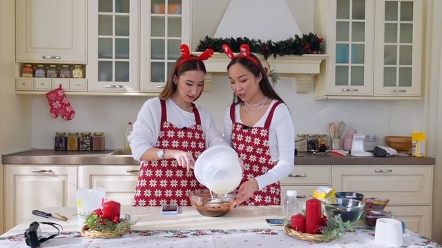 КУХАРКИ-КУЛИНАРКИ: ГОТОВИМ БЕНТО-ТОРТИКИ С ПОДРУГОЙ