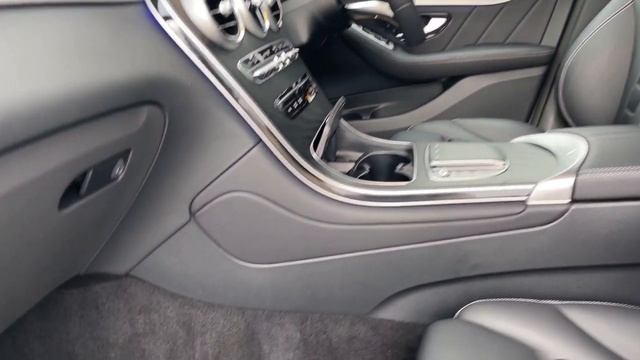 2021 Mercedes GLC 300de AMG Line Coupe Recently Exported смотреть онлайн