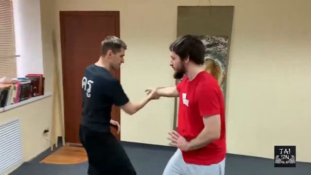 Ин шоу проницающие руки смотреть онлайн