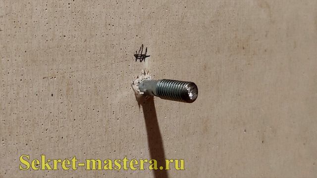 Как прикрепить поручень перил лестницы к стене каркасного дома своими руками