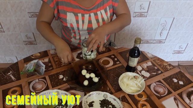 Маринованые яйца! Маринуем перепелиные яйца. Отличная закуска. смотреть онлайн