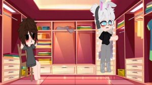 реакция Ромы на гардэроб Тоши