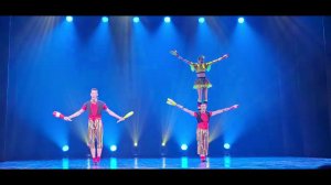 Это как Они сделали?Акробаты цирка МауглиHow did they do that?Acrobats of the Mowgli Circus #show