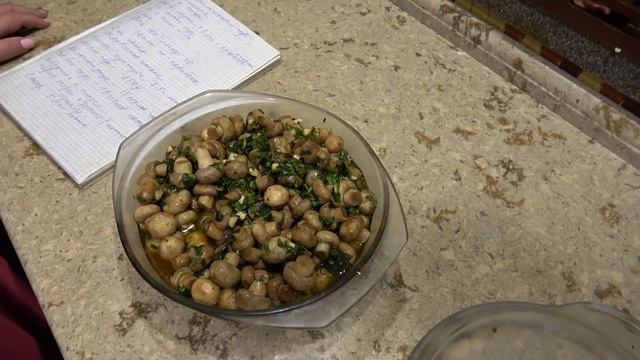 ФЕЕРИЧНАЯ  ЗАКУСКА - ШАМПИНЬОНЫ ПО- КОРЕЙСКИ