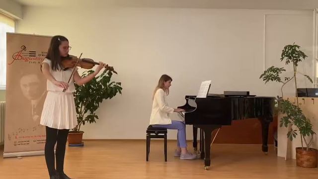 Pietro Antonio Locatelli - Sonata pentru vioară în sol minor partea I, II - Carla Maria Ichim смотреть онлайн