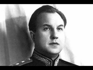 Виктор Абакумов. Он возглавлял СМЕРШ