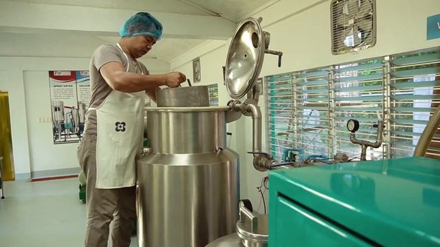 UM-Vacuum Fried Lima Beans смотреть онлайн