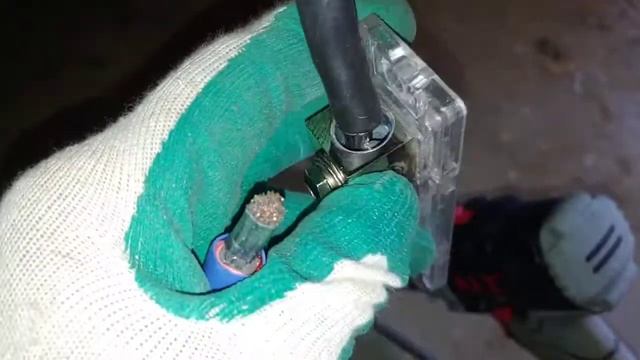 Автозвук в москвич - 4. (продолжение) тюнинг москвича. смотреть онлайн