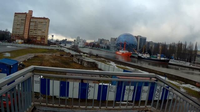 Вид с запад Эстакады Плаза Ленинский пр View from the Western Trestle Bridge, Plaza, Leninsky Avenu смотреть онлайн