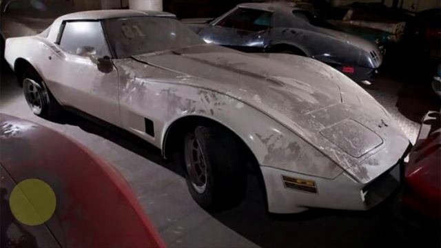 На заброшенном складе обнаружили 36 спортивных автомобилей