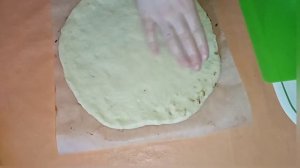 Булочки с шоколадом глазурей из дрожжевого теста