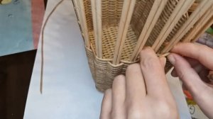 Новогодний  Подарочный Домик-Корзинка из бумажных трубочек. Простой Вариант. DIY.