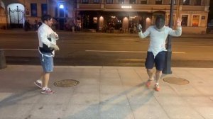 Уличные фехтовальщики