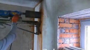 Сверление отверстия под вентиляцию