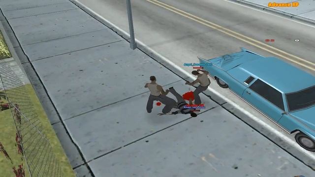 Varios Los Aztecas танцует HardBass на подстилке из Рифы смотреть онлайн