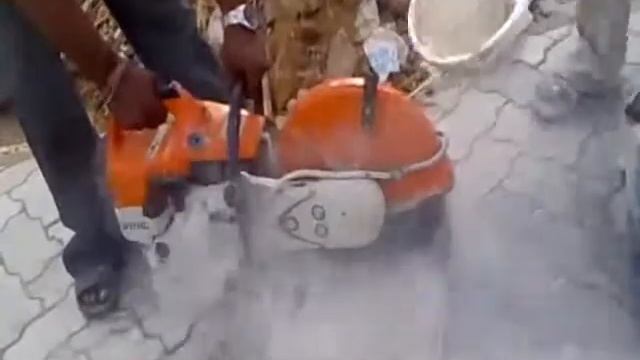 Máy Cắt Bê Tông bê tông STIHL TS 700, Máy cắt cọc bê tông STIHL TS700 смотреть онлайн