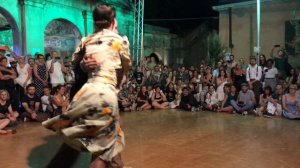Lindy Hop, improvisació. Nils Andren i Bianca Locatelli ballant Jive at Five. 2019