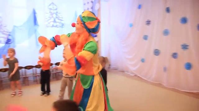 День рождения ребенка в детском саду. смотреть онлайн