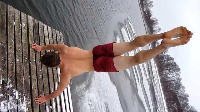 Отжимания в стойке на руках *зима* закаливание смотреть онлайн