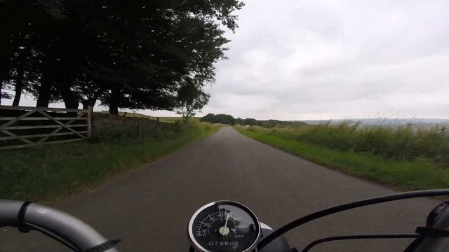 Honda Solo 50 Ride in The Peak District смотреть онлайн