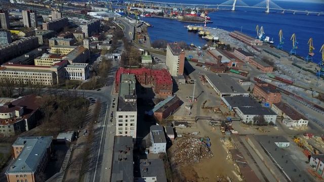Аэросъемка морской порт Санкт-Петербург, Канонерский остров смотреть онлайн