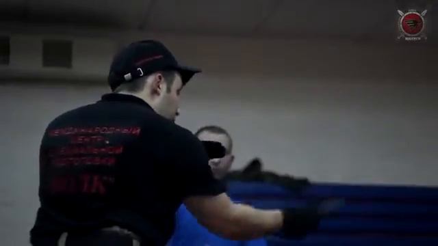 НОЖЕВОЙ БОЙ /Боевые искусства. Спецподготовка. Денис Ряузов.