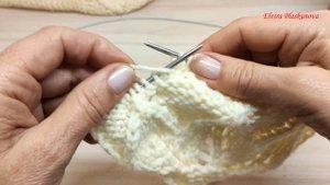 СЛЕДКИ-ТАПОЧКИ ОДНИМ ПОЛОТНОМ НА 2 СПИЦАХ . Домашние тапочки.