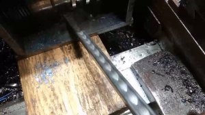 Блок усиления профильной трубы с дополнительными роликами для фактурной прокатки профиля.