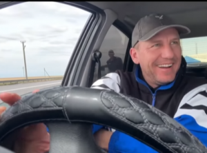 Ярославка & МКАД, Московские гаишники домотались до блогера с Дагестана "Правый", но включили заднюю