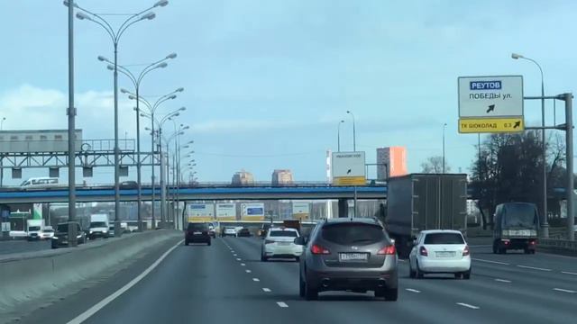 Москва на карантине: дороги на выходных