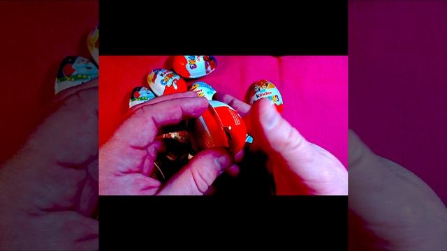 Candy's Kinder ASMR lollipops satisfying video relaxing Kinder Joy, Kinder Surprise #shorts  (4)