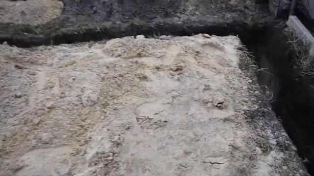 Свиноферма с нуля//фундамент//траншея под фундамент//стройка фермы// работа в селе//минисвиноферма смотреть онлайн