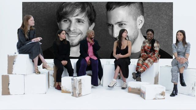 Peter Pilotto: Escapism, commercialism and a masterclass in colour - S/S 20 Live Panel Discussion смотреть онлайн