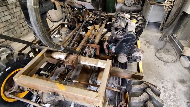 Самодельный телескопический погрузчик.Рулевое управление полно управляемого трактора смотреть онлайн