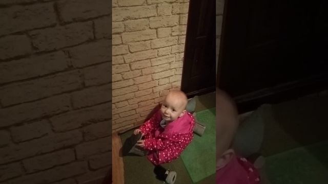 Собирается домой!!1 год и 6 месяцев..🤔😄 смотреть онлайн