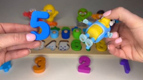 Colors and Numbers for Toddlers: Educational Video for Kids