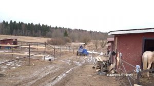 Работа трактора Скаут T-15 Dif VT в конюшне - garden-shop.ru