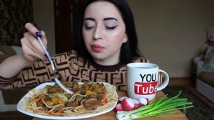 Уйгурский Лагман / Мукбанк Айка Эмилли 💗